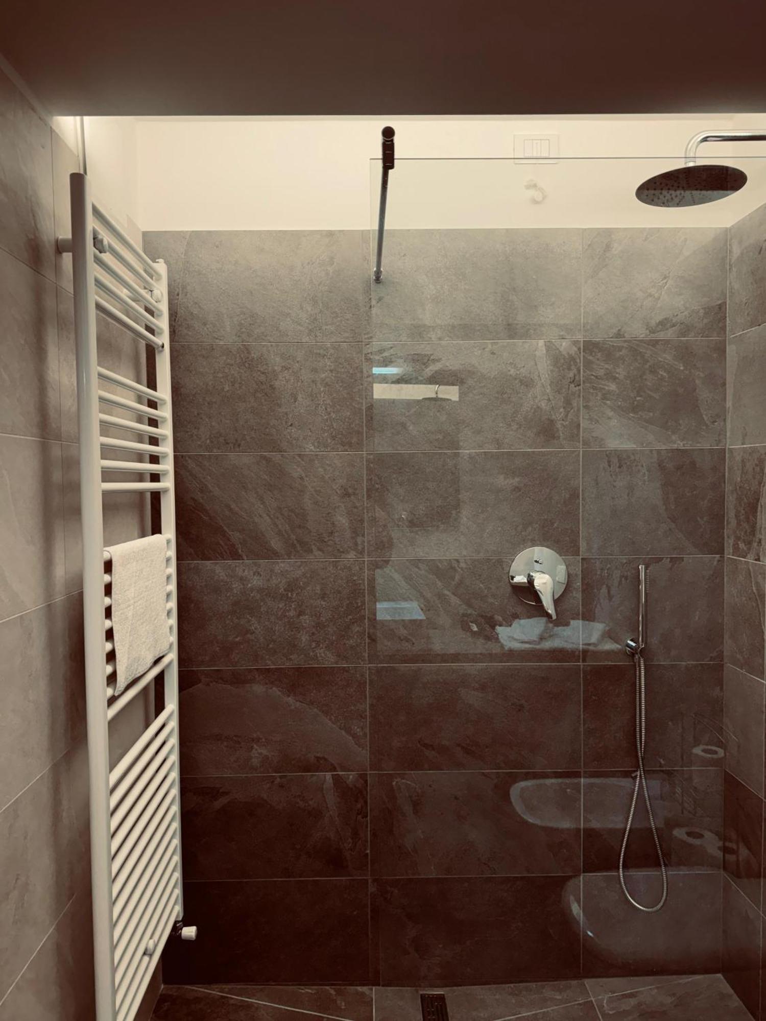 Albergo Matiz Da Otto Paluzza Bagian luar foto